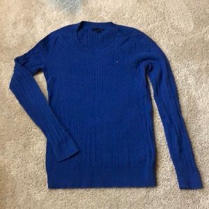 Tommy Hilfiger Cable Knit Crew Fit Sweater, Size Medium